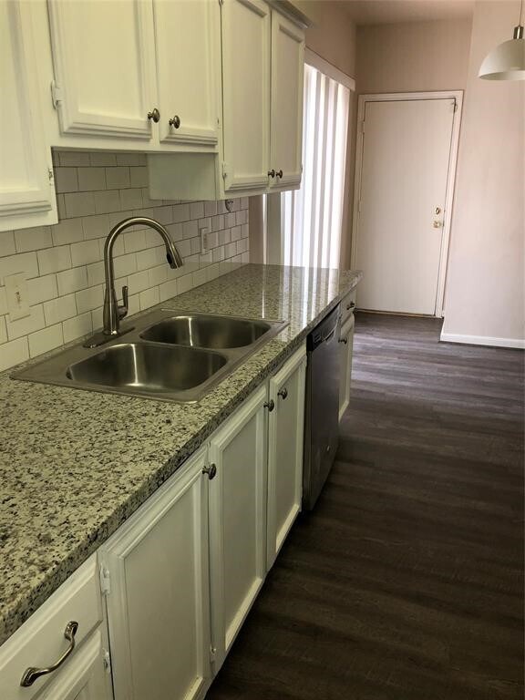 Photo - 2438 Bering Dr