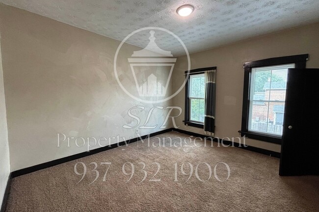 Photo - 227 James St