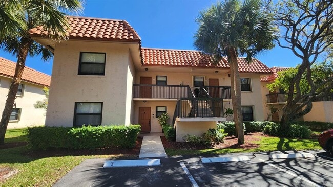 Building Photo - 15710 E Waterside Cir Unit 101 Rental