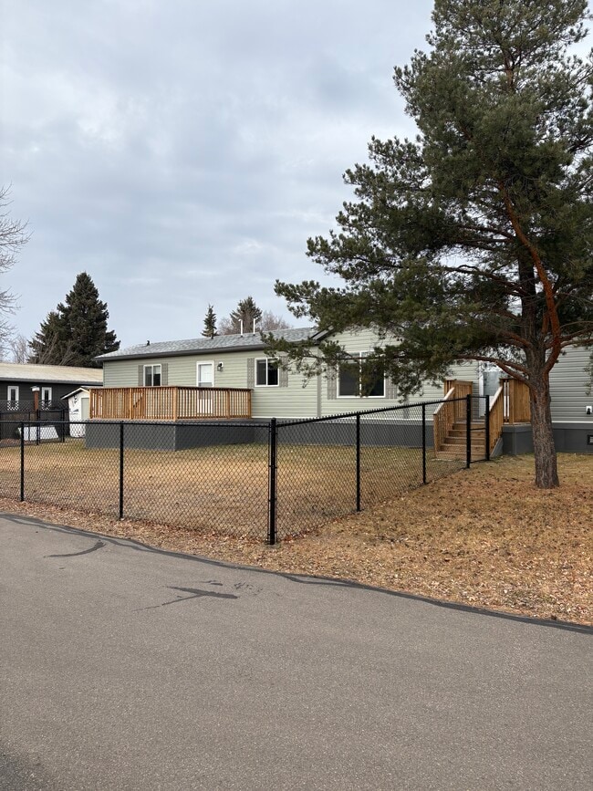 Photo - Maple Oak Ridge