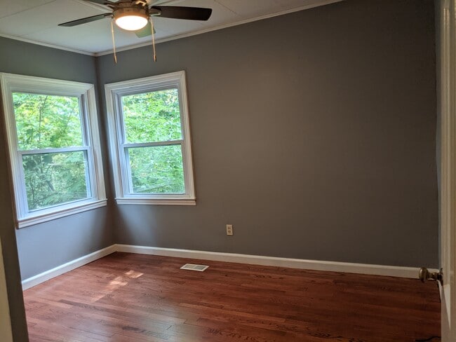 Photo - 3812 Thrall Dr