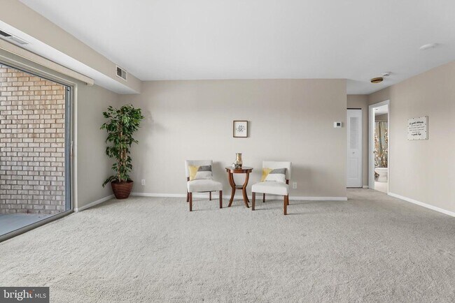 Photo - 12001 Old Columbia Pike Unit 508