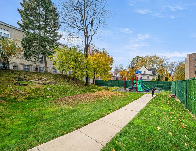 greene-manor-exteriors-11-of-31-1