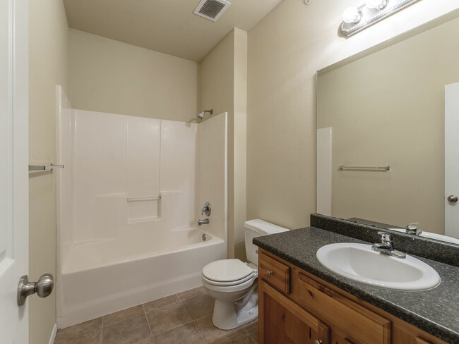 Coryell Courts Apartments