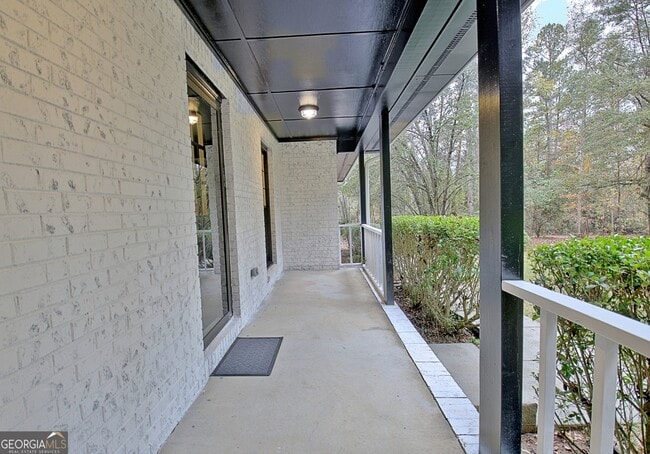 Photo - 716 Ebenezer Rd