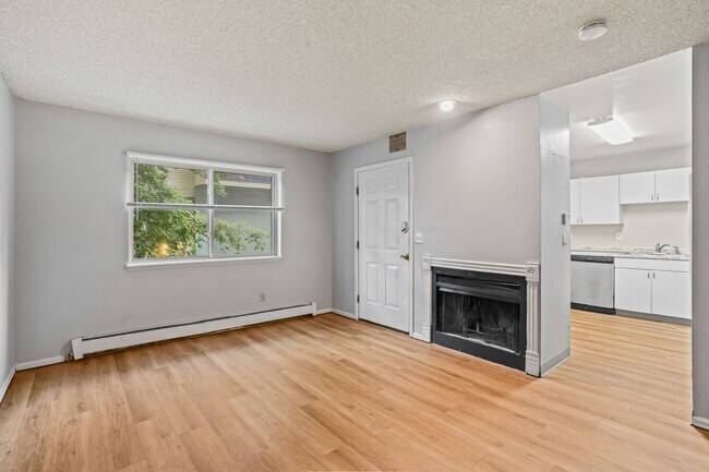 Photo - 1631 19th St Unit #3