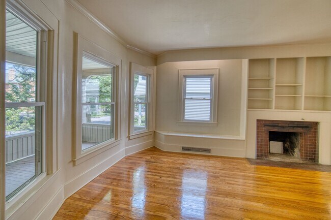 Photo - 689 Allen St Unit Allen 689.1
