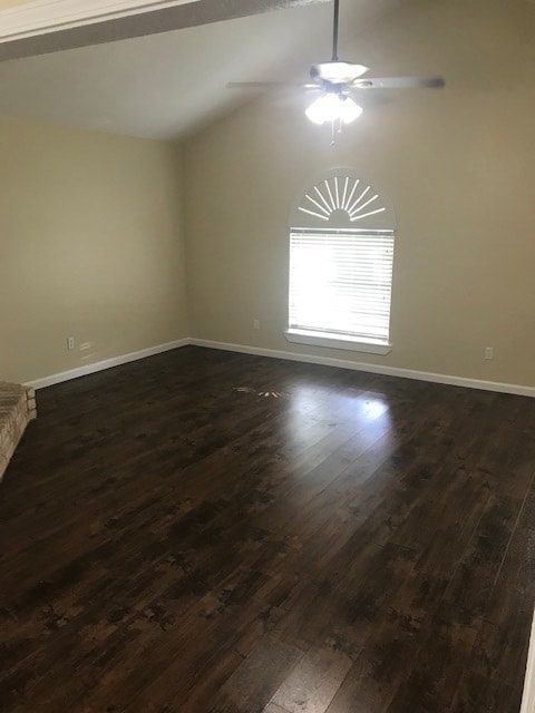 Sala de estar principal n.° 2 - 2043 Goodwin Dr