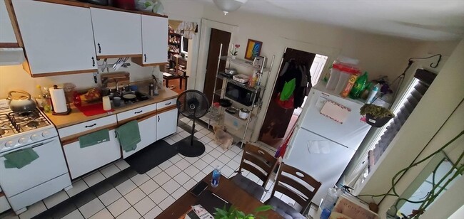 Photo - 18 Reed Ave Unit 1-1
