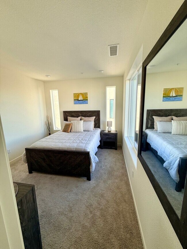 Photo - Elegant Riverside Escape — New Townhome St...