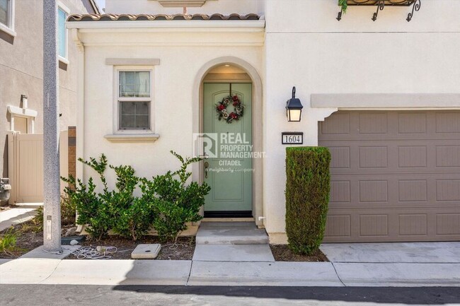 Photo - 1604 Armijo Pl