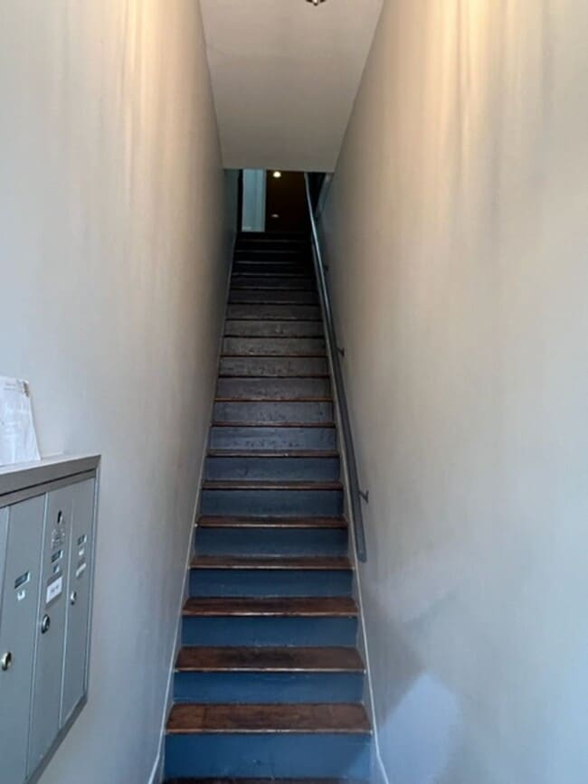 Photo - 227 W Broughton St Unidad 227 W Broughton St  3