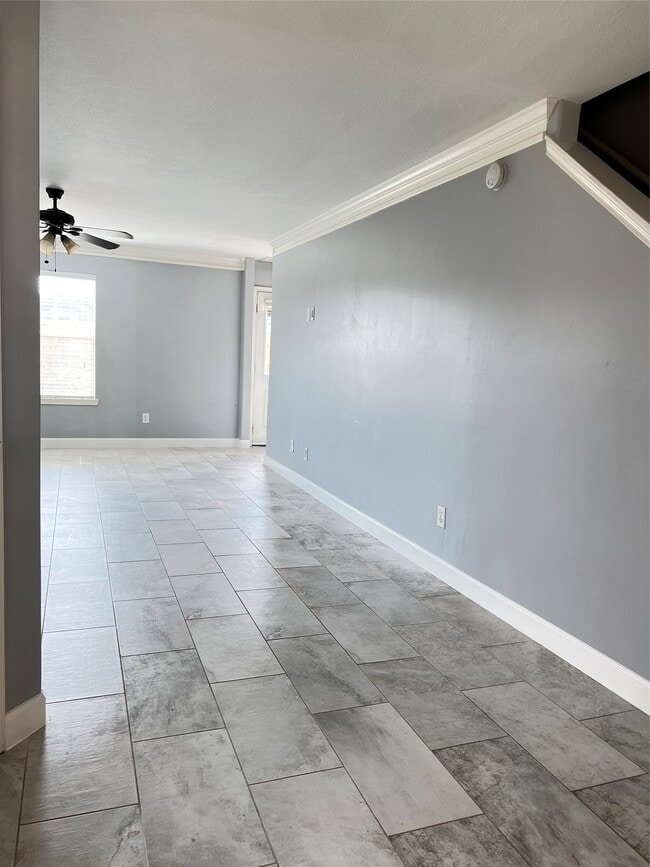 Photo - 20035 Oland Way