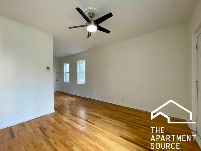 Photo - 2223 N Hoyne Ave Unit 2