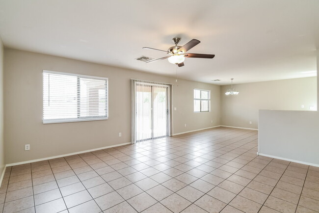 Photo - 43910 W Arizona Ave