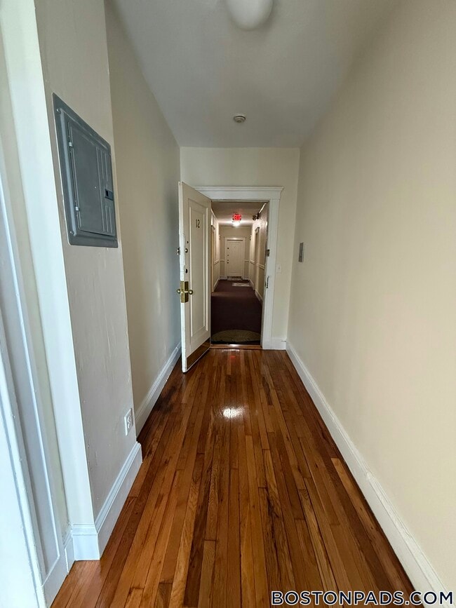 Photo - 109 Brainerd Rd Unidad 12