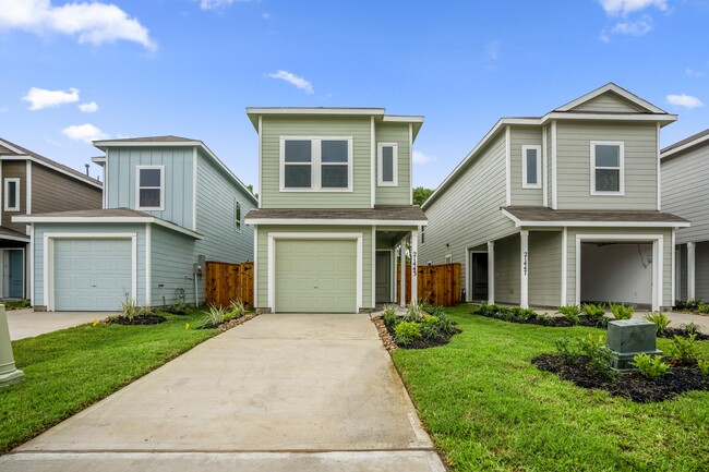 Building Photo - 21443 Carosella Dr Rental