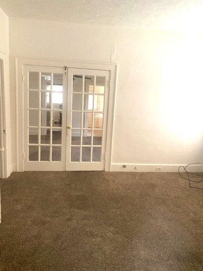 Photo - 2339 Schaul St Unit A