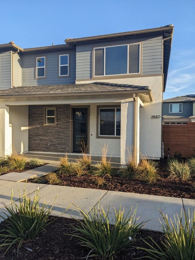 Photo - Luxury living at One Lake Community
