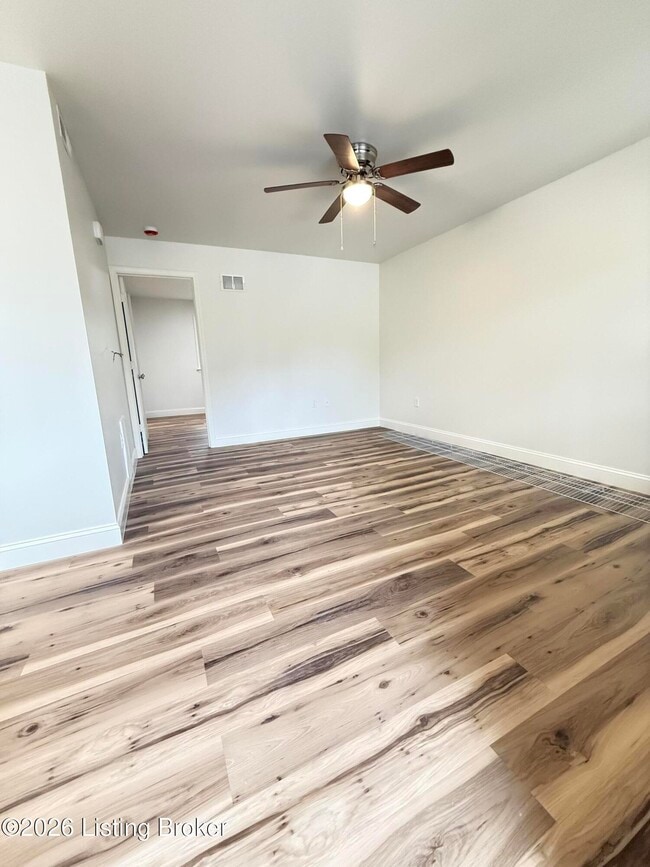 Photo - 1710 Gagel Ave