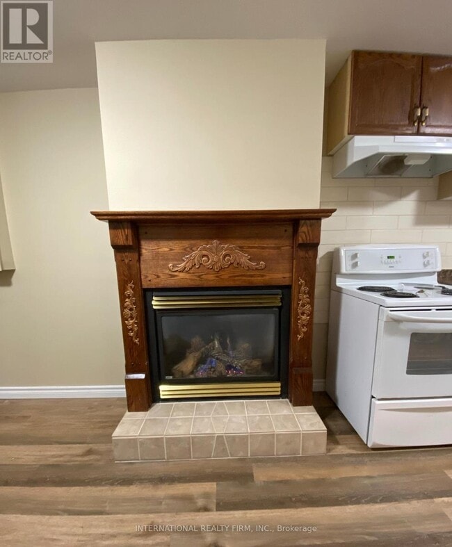 Photo - 14 McGibbon Blvd