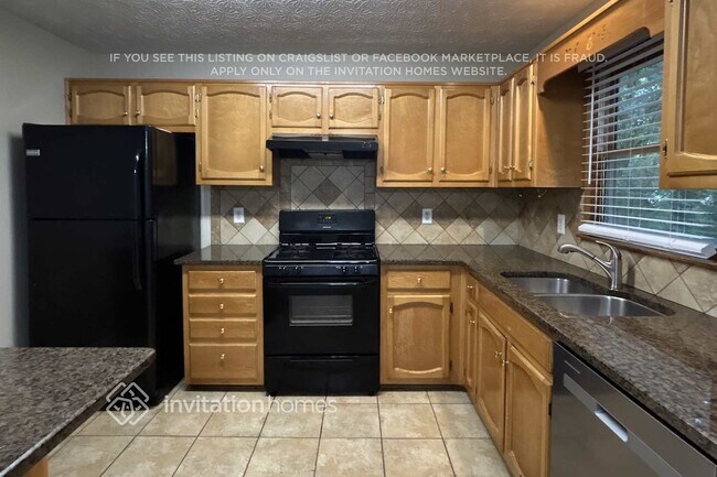 Photo - 83 Mill Pointe Pl