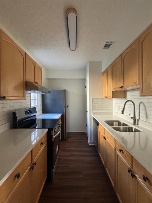 Photo - 3091 Colonial Way Unit D4