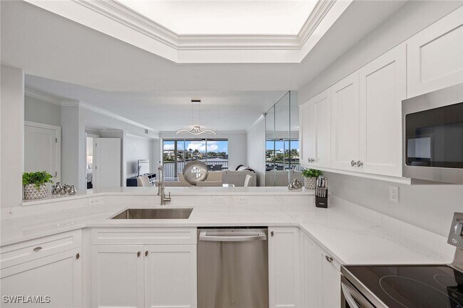Building Photo - 9700 Gulf Shore Dr Unit 202