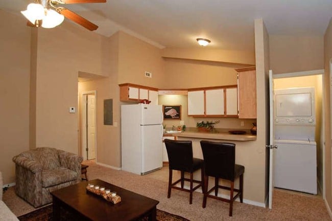 Photo - Campus Corner Apartments