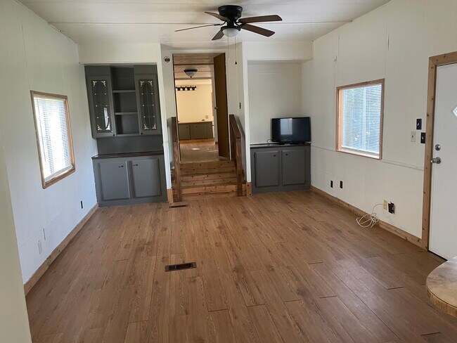 Photo - 3818 Co Rd 826