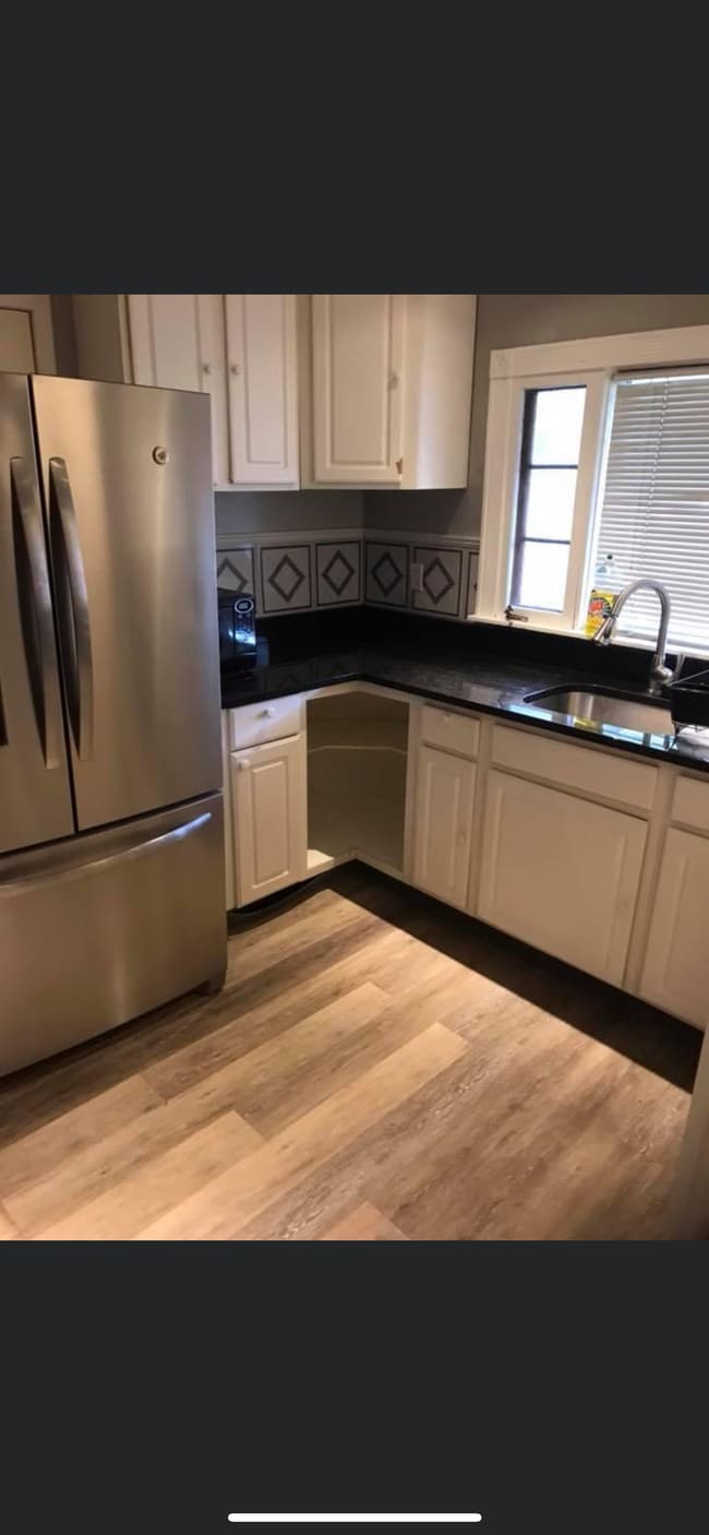 Building Photo - 28 Seminary Ave Unit 1