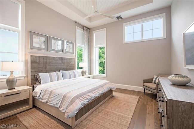 Photo - 26556 Hickory Blvd