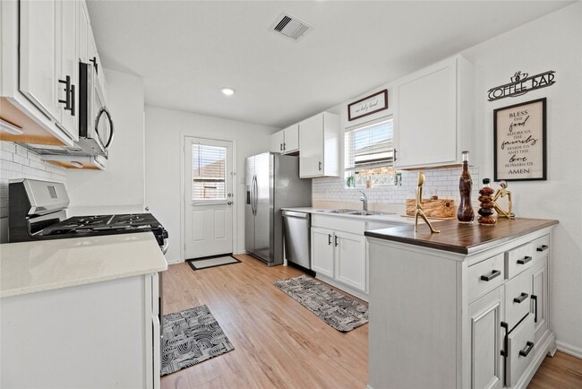 Photo - 7207 Clover Chase Dr