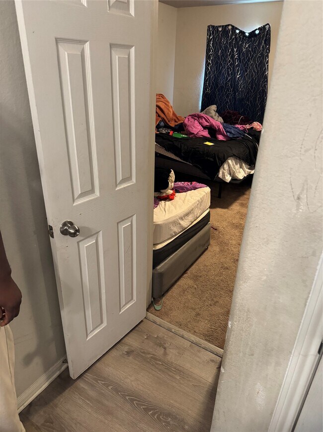 Photo - 8814 Alpine Wood Wy