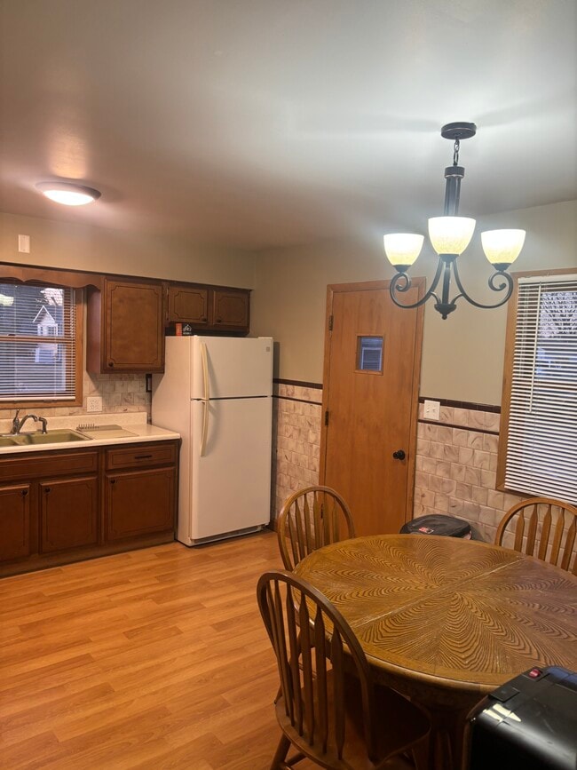 Photo - 318 Durant St