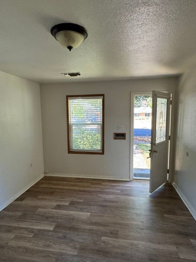 Photo - SINGLE FAMILY HOME WITH BONUS ROOM OFF THE DETACHED GARAGE- GARDNERS DREAM