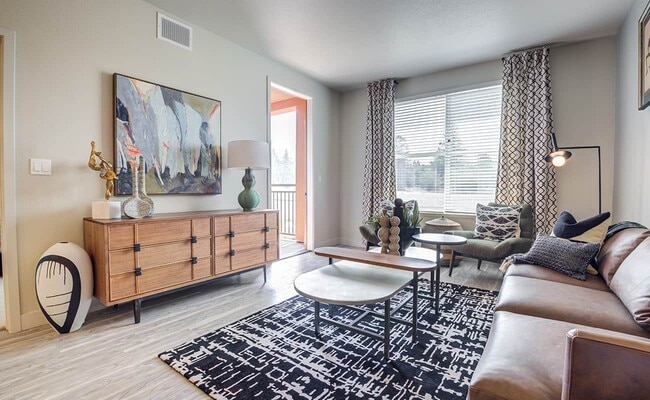 Photo - Renaissance Square