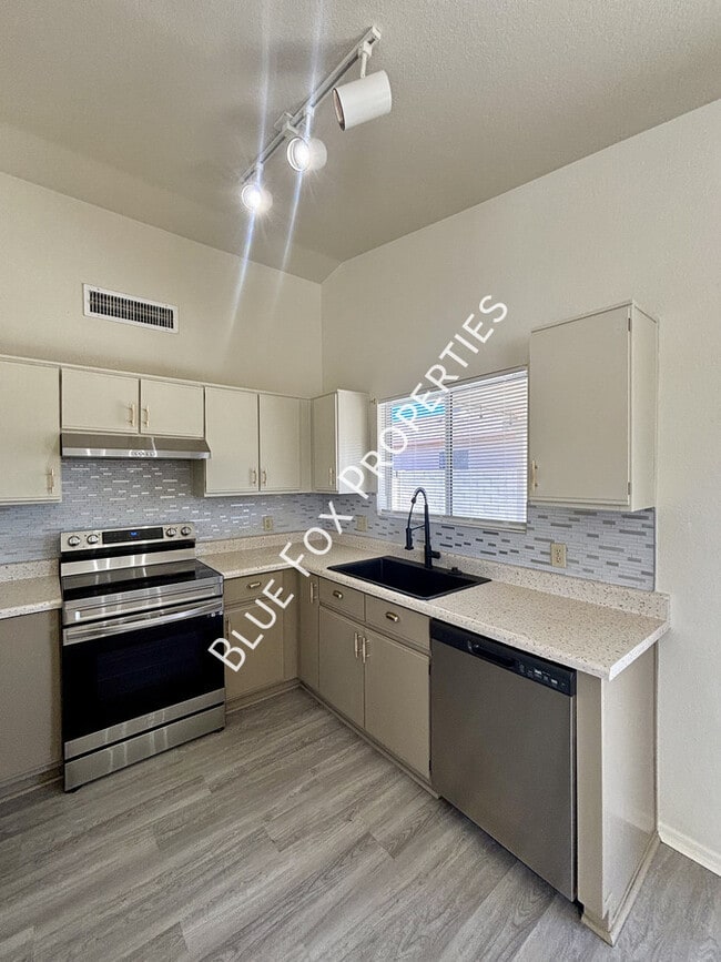 Photo - 9055 E Alderpoint Way