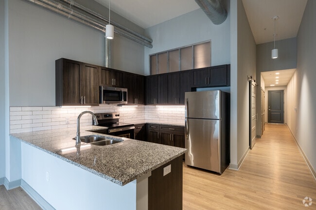 1BR, 1BA - Kitchen