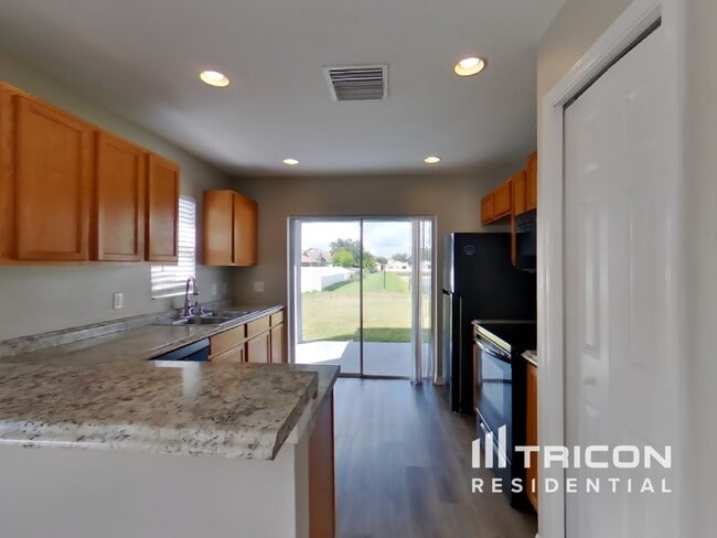 Photo - 8502 Deer Chase Dr
