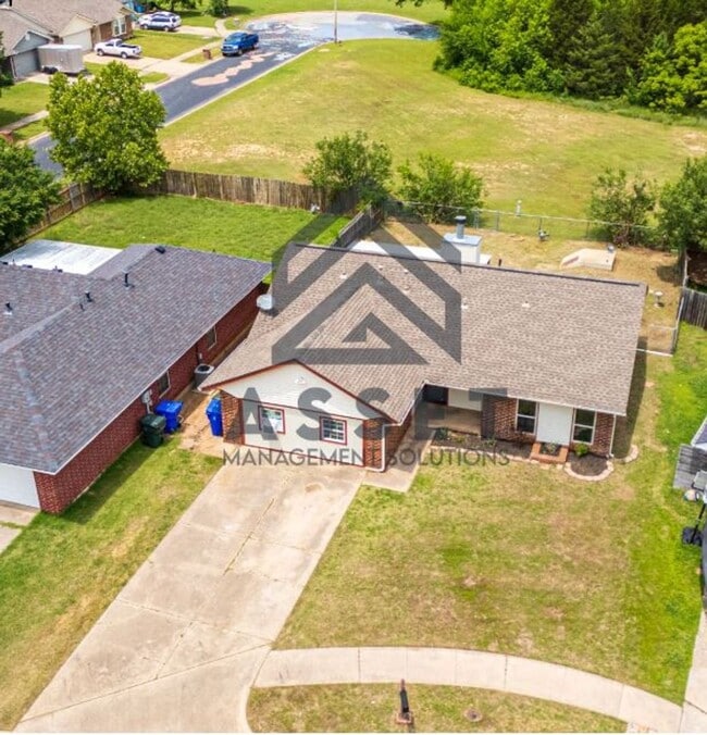 Photo - 4 Bedroom Rent to Own Home Available!