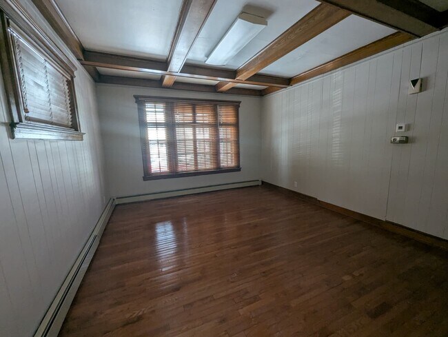 Photo - 633 Orange St Unit 1