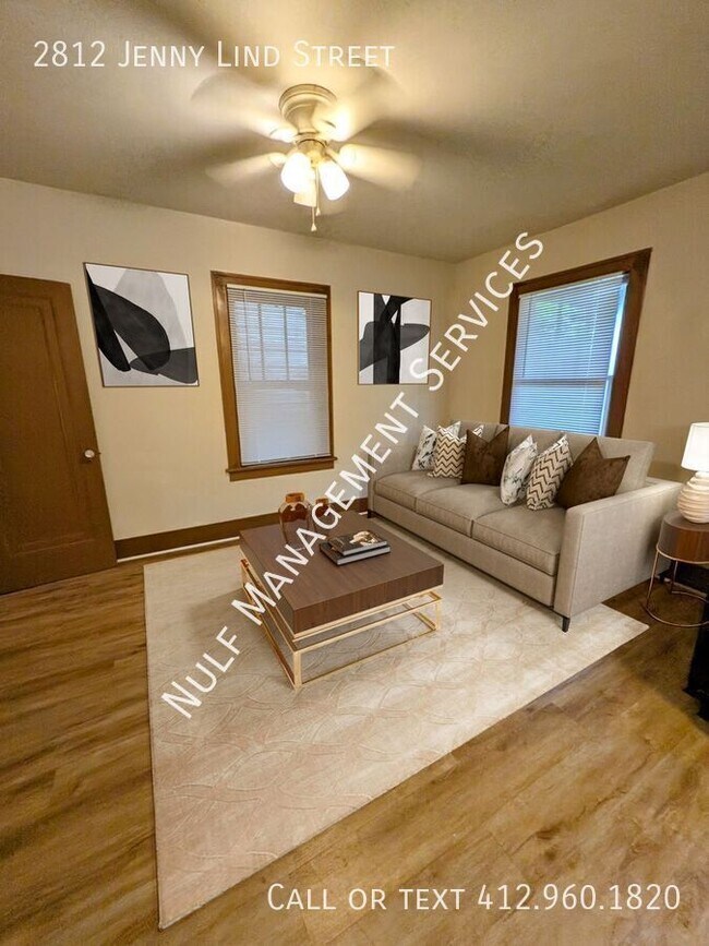 Photo - 2812 Jenny Lind St