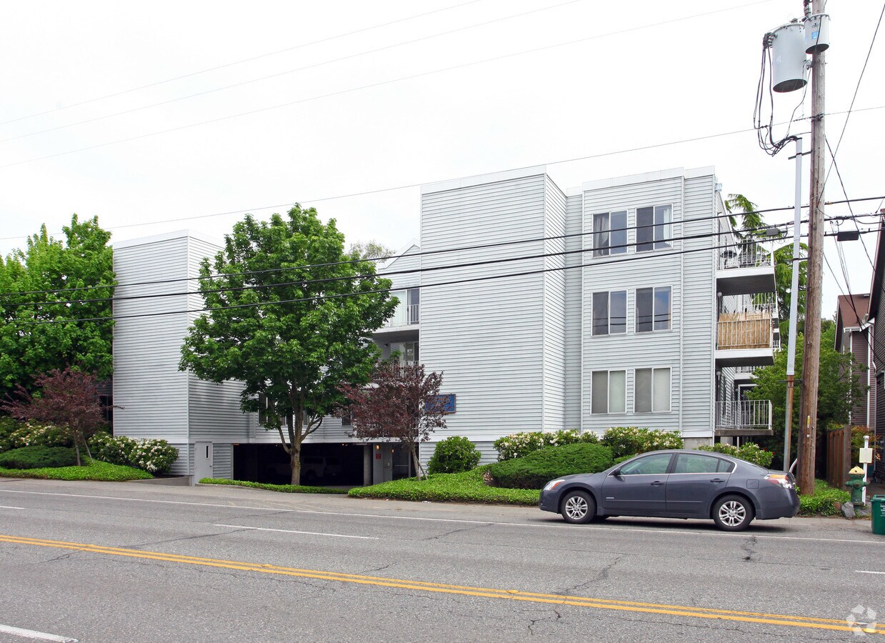 Photo - Olympic View Apartments