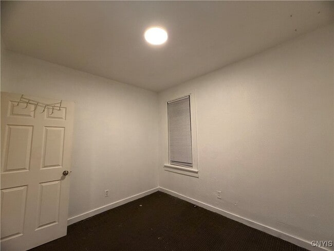 Photo - 1208 City St