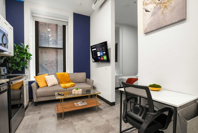 Building Photo - 209 9th St Rental