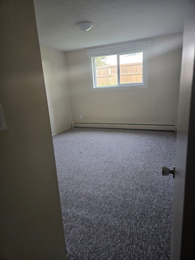 Photo - 4507-144 44 Ave Unit 102