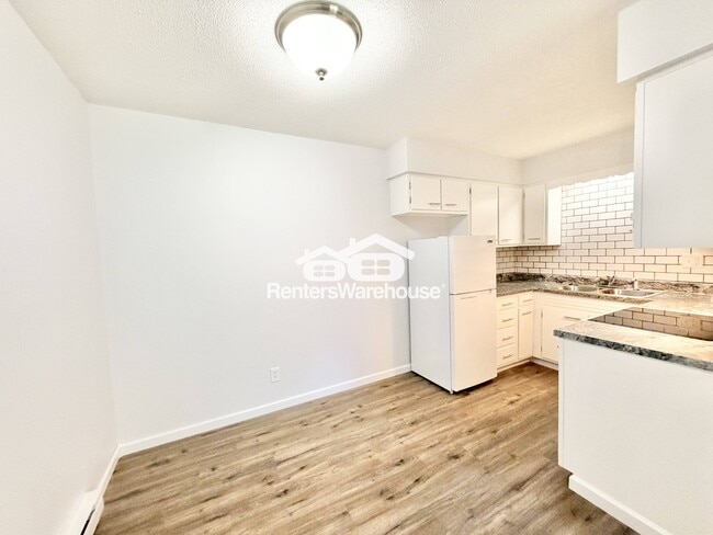 Photo - 211 S Green St