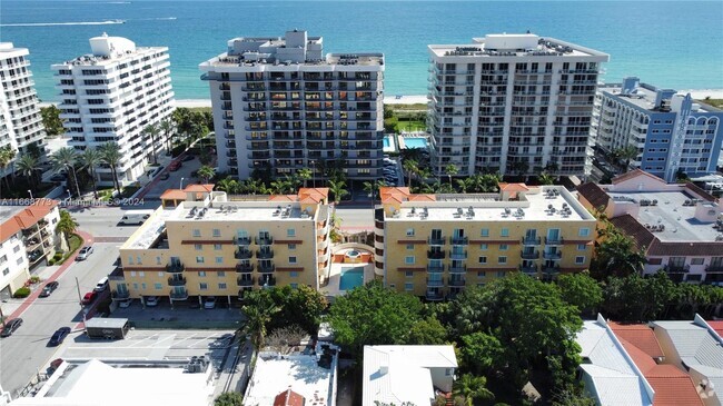 Building Photo - 8888 Collins Ave Unit 308 Rental