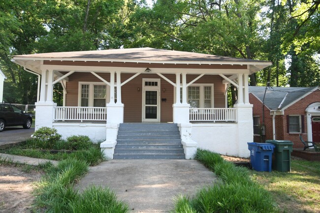 Spacious 3 Bedroom 2 Bath Trinity Park Hou... - Spacious 3 Bedroom 2 Bath Trinity Park Hou... Casa